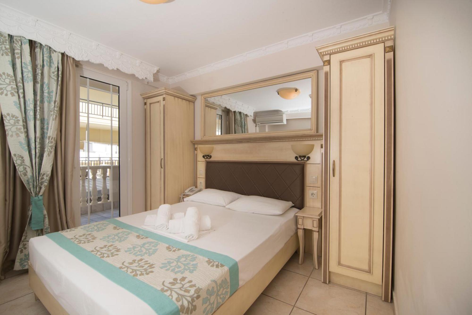 Parthenon Art Hotel Olympiakí Aktí Extérieur photo